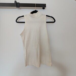 Kotn mockneck tank in natural